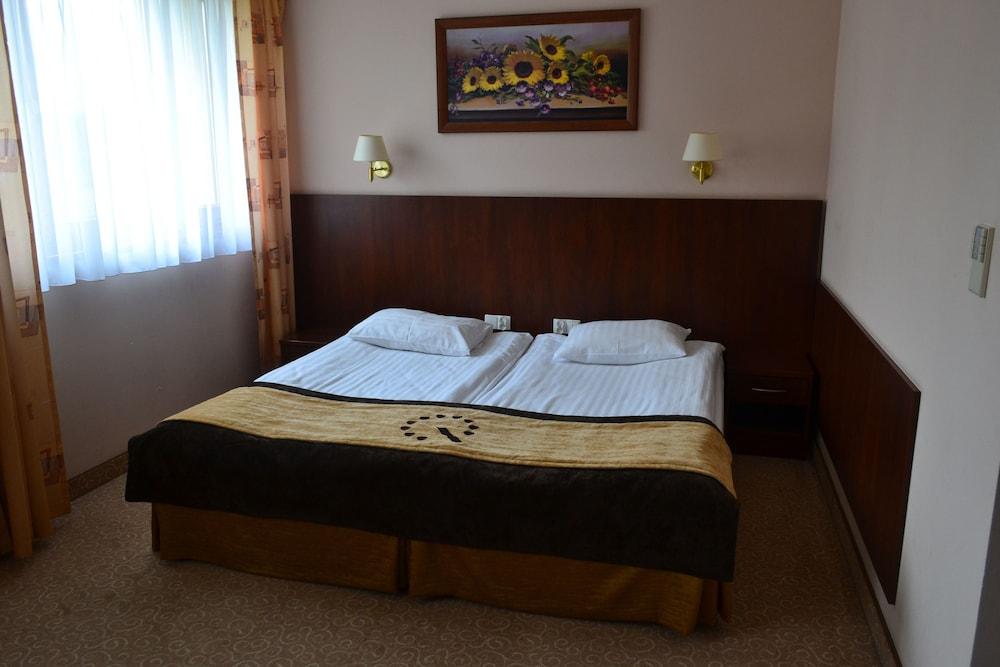 Boutique Hotel'S Kwiska - Legnicka Wroclaw Dış mekan fotoğraf