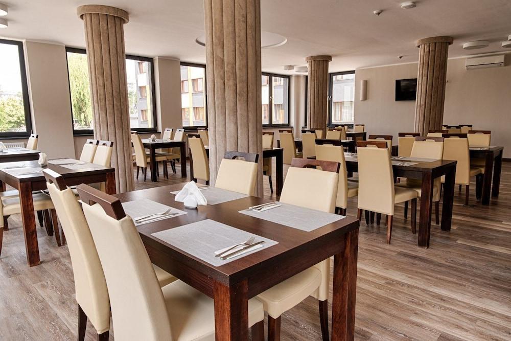 Boutique Hotel'S Kwiska - Legnicka Wroclaw Dış mekan fotoğraf